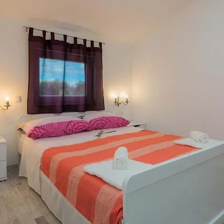 Apartament Branka *